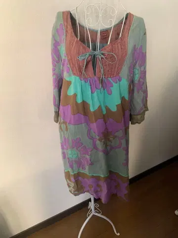 A.I.C 동양인 파스텔 컬러 캐주얼 디자인 원피스 사이즈 M