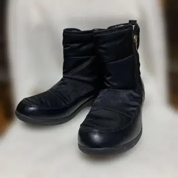 MOON STAR 블랙 합성섬유 숏부츠 지퍼 포함