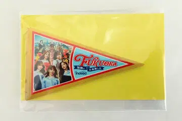 LE SSERAFIM 르세라핌 페넌트 스티커 규슈