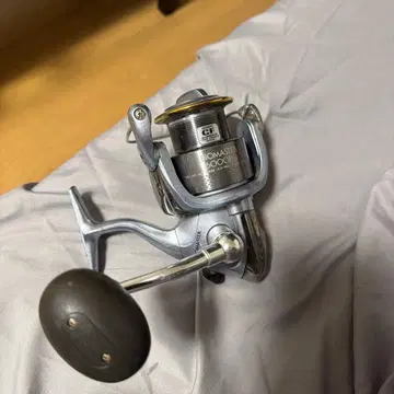 시마노 BIOMASTER 6000PG 스피닝 릴