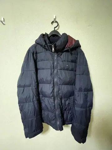 Tommy Hilfiger 네이비 다운 자켓
