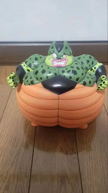 드래곤볼 피규어 해외 소프트 비닐 자폭 셀