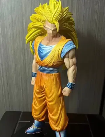 드래곤볼 초사이어인 갓 슈퍼사이어인 피규어