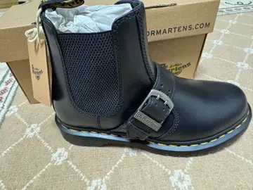 닥터 마틴 블랙 2976 첼시 부츠