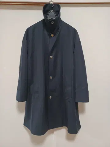 24SS 더 르레라크스 하프 발칼라 코트