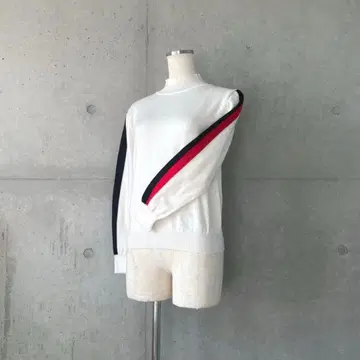 택 포함 새상품 배색 바이컬러 라인 하이넥 니트 화이트 M