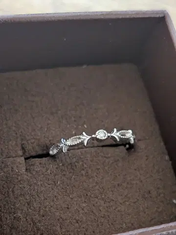 agete 티아라 반지 WG 8호