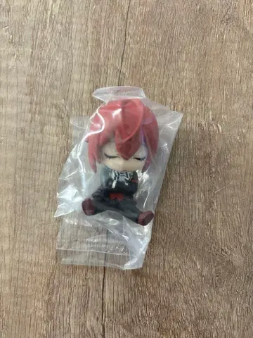 트위스테 어깨 쿵 피규어 리들