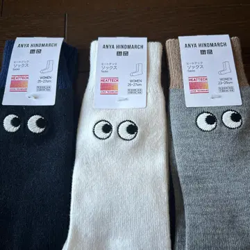 ANYA HINDMARCH 히트텍 삭스 3족 세트