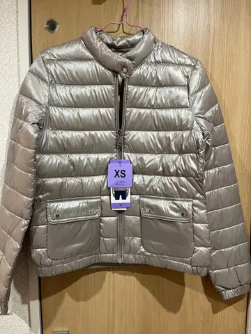 택 포함 새상품 골드 퀼팅 다운 자켓 XS