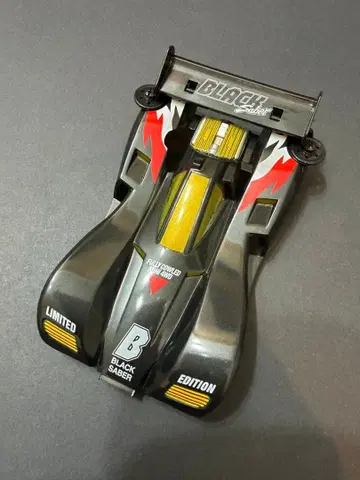 미니 사륜구동 블랙 세이버 플라스틱 바디 도색 완료