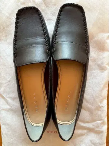 미사용 리갈 블랙 로퍼 23cm