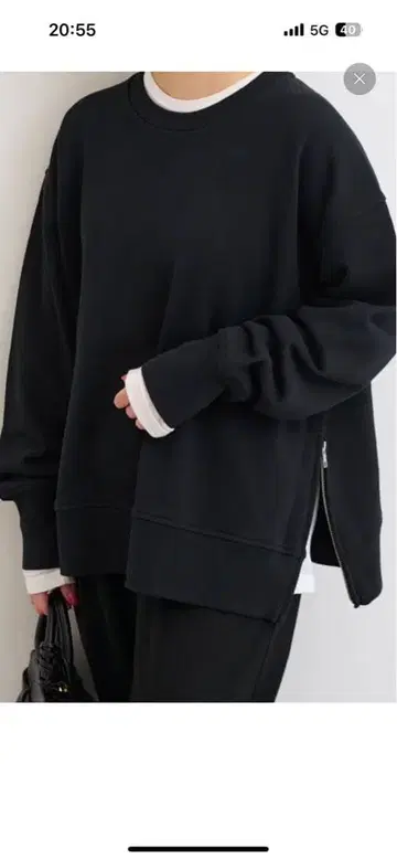 쭈리 사이드 지퍼 풀오버 블랙