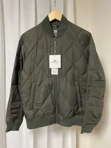 UNIQLO 리사이클 하이브리드 다운 자켓 S 사이즈 올리브