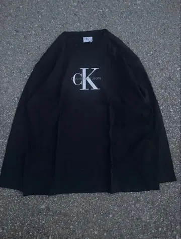 90s 캘빈 클라인 롱T 로고 프린트 usa 블랙