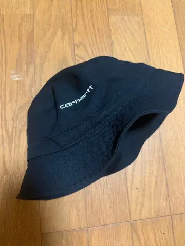 Carhartt 블랙 버킷햇