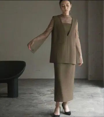 [GIRL] 튤 레이어드 상의 타이트 스커트 셋업 롱