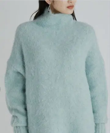 미라 오웬 Mila Owen 알파카 혼방 니트 터틀