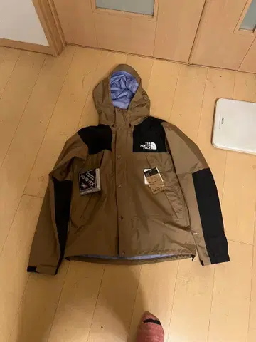 The North Face 마운틴 파카 사이즈 L 새상품