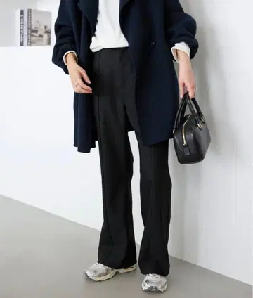 slobeiena 워셔블 세미 플레어 팬츠 36 사이즈