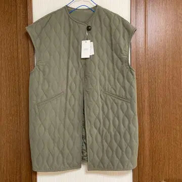 새상품 로리즈팜 퀼팅 베스트 카키