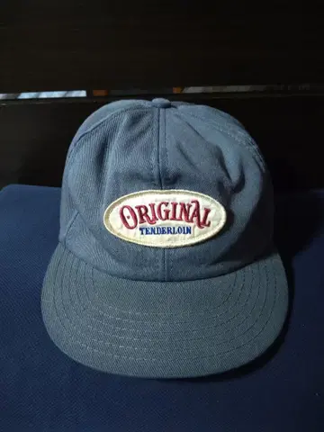 Tenderloin 자수 로고 야구 모자 페이드 아메카지