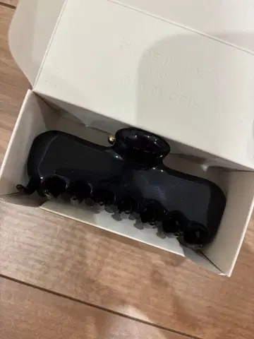 UNDO hairware No.4 CLAW CLIP Black