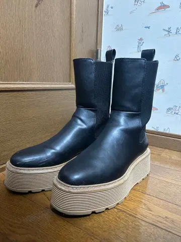 H&M 사이드 고어 부츠 24.5 통굽 블랙 가죽