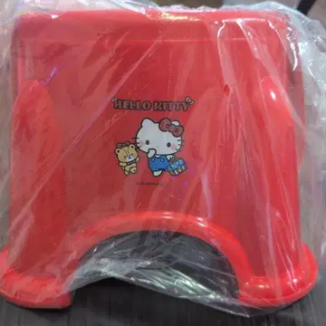 [ 새상품 ] 헬로키티 욕실 의자 욕실 세트 3종 세트