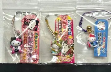미사용 새상품 지역 한정 키티 스트랩 끈 장식 3세트 단종 레어