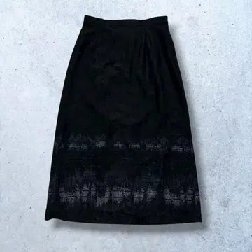 롱 스커트 블랙 빈티지 클래식 모드