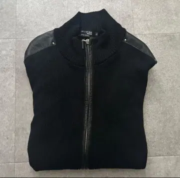 꼼사맨 드라이버 니트 S 블랙 가죽 절개 리브 더블 지퍼