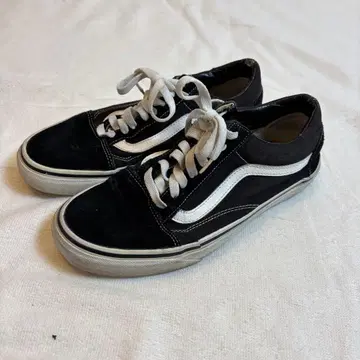 반스 올드스쿨 블랙 스니커즈