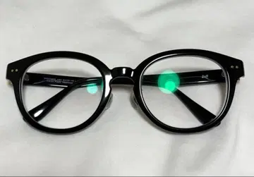 Zoff 검은색 테두리 안경