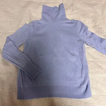 유니클로 캐시미어 100% 블루 터틀넥 스웨터 긴팔