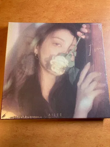 AILEE 5th Mini Album [ I'M ]