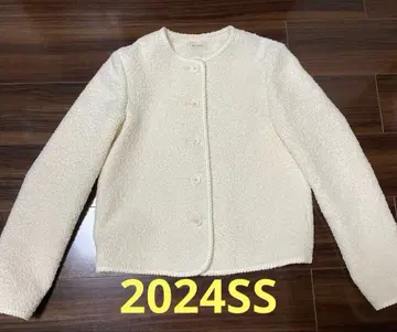 투모로우랜드 데프레 코튼 부클레 크루넥 자켓 노카라