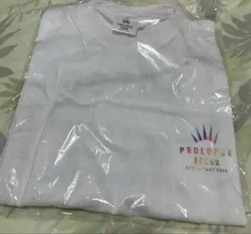 불필요한 좋아요 ACEes 투어 티셔츠