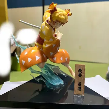 귀멸의 칼날 제일복권 ~귀신이 사는 거리~ B상 아가츠마 젠이츠