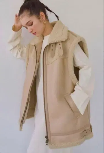 알리시아스탄 에코 가죽 베스트