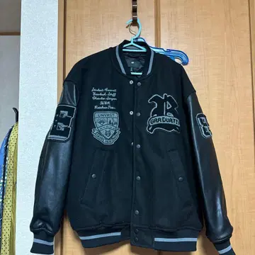 H&M [ 완판템 ] 블랙 바시티 자켓 페이스 가죽