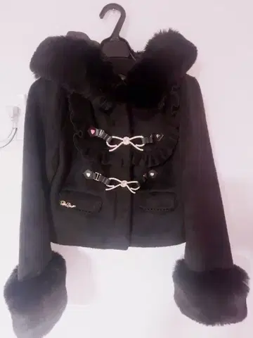 LIZLISA 리즈리사 숏코트 블랙