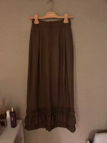 WILLFULLY 프릴 디테일 브라운 롱 스커트