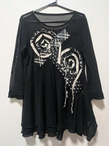 에이코 콘도 시스루 튜닉