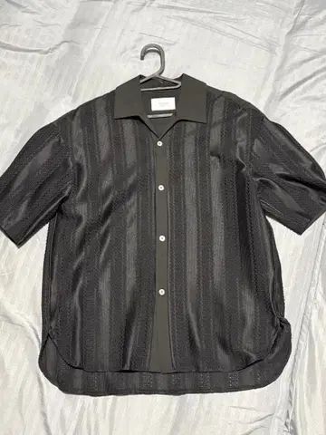 STUDIOUS 시스루 반팔 셔츠 블랙 정가 17,000엔