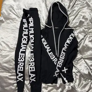 1PIU1UGUALE3 RELAX 블랙 셋업