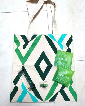 사우디아라비아관 한정판 토트백 선물 포함