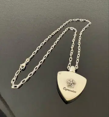 패드 테이스트 BAD TASTE 펜던트 목걸이