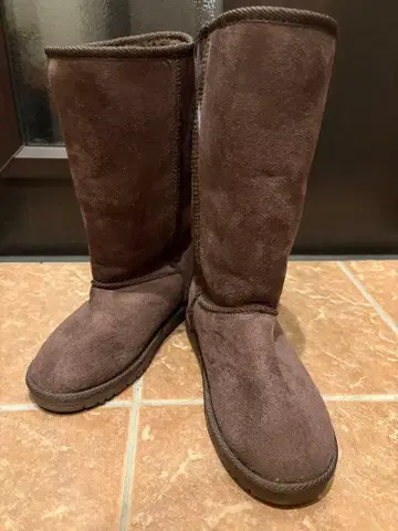 스웨이드 어그 부츠 새상품급