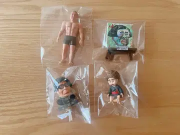 가키노츠카이 웃으면 안 되는 피규어